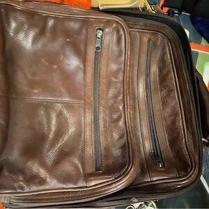 Vintage Brown Leather Men's Bag w widemouth and pockets by Boulderridge